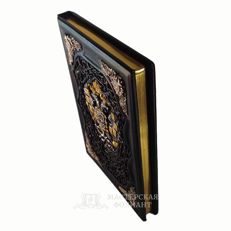 Кожаный ежедневник с императорским гербом с золотым обрезом Кожаный ежедневник с императорским гербом с золотым обрезом