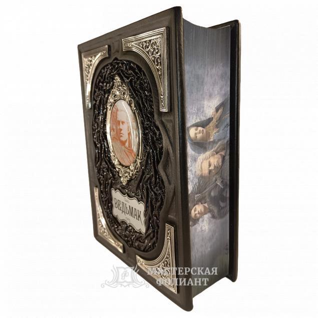 Подарочная книга Ведьмак в кожаном переплете